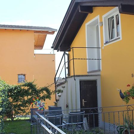 Casa Gialla Gordola Pokój zdjęcie