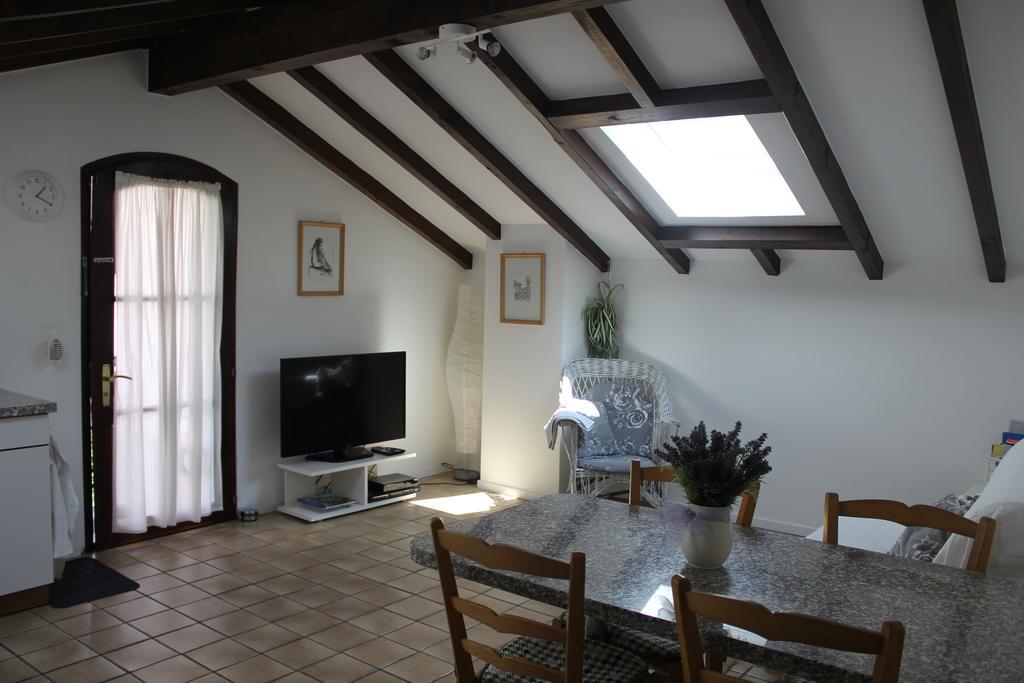 Casa Gialla Gordola Pokój zdjęcie