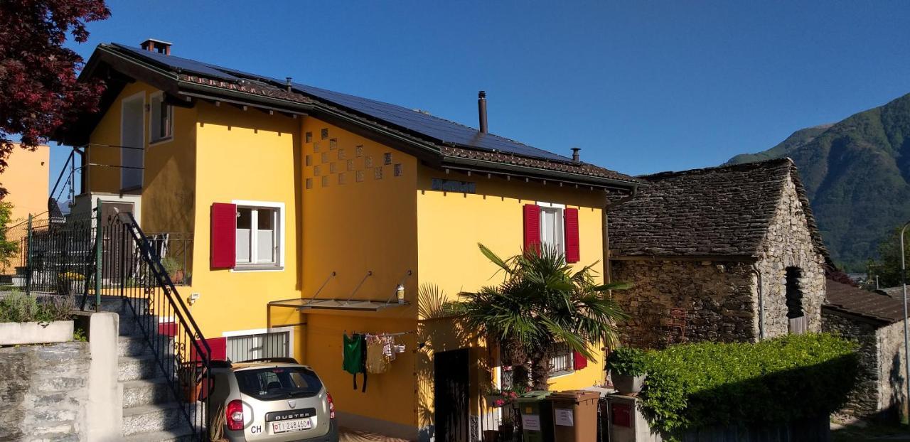 Casa Gialla Gordola Zewnętrze zdjęcie